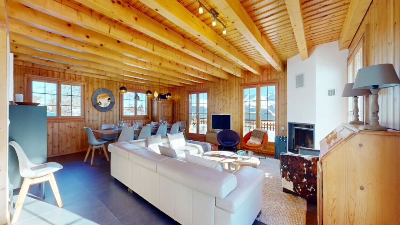 Photo of Livingroom in Vex