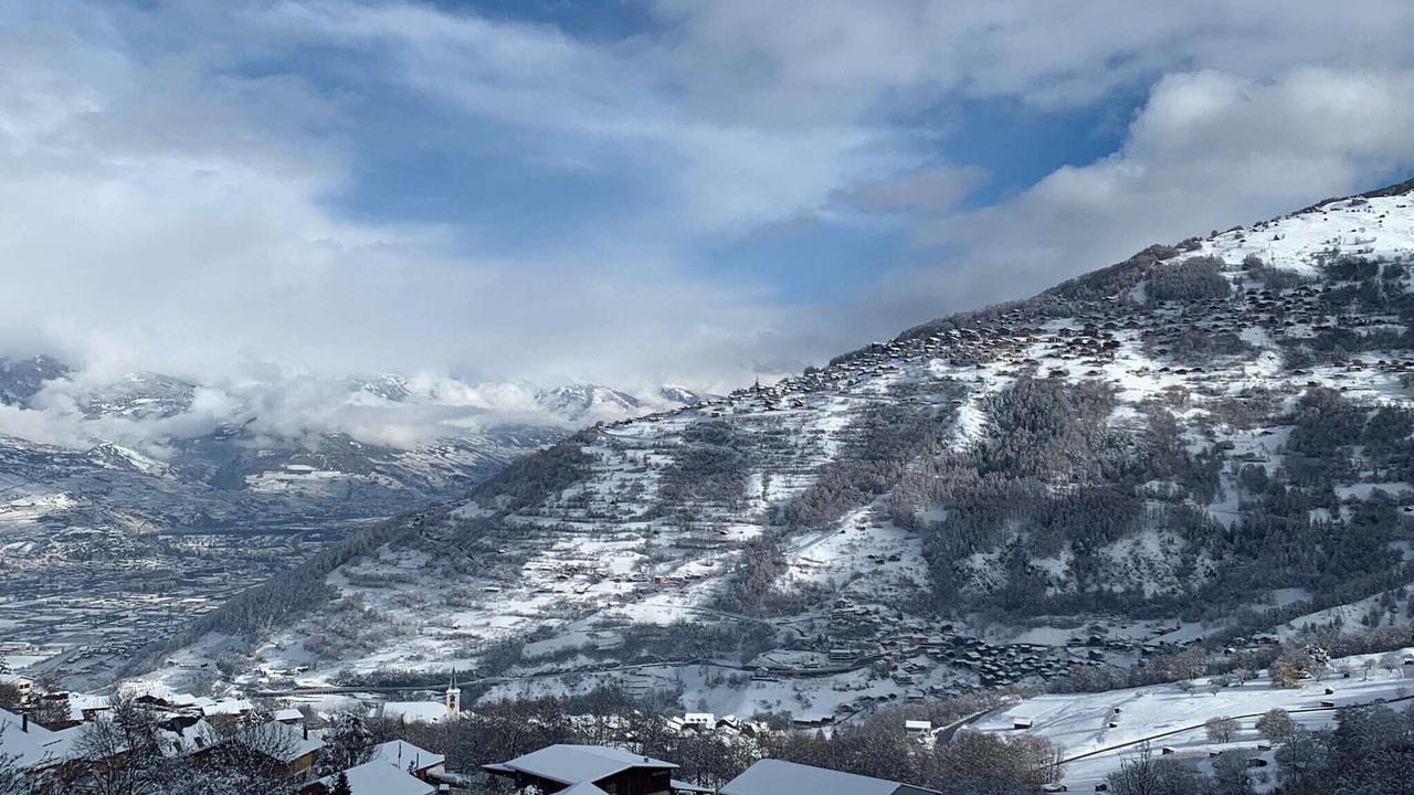 Photo of Others in Veysonnaz