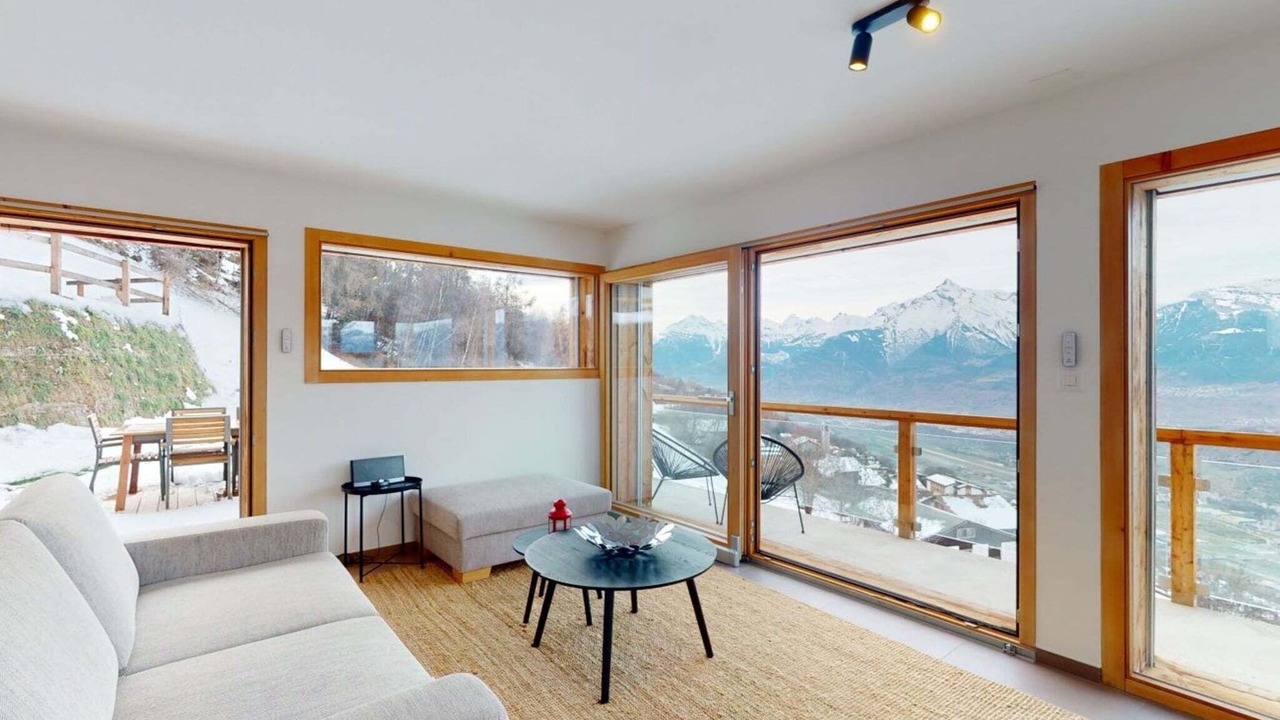 Photo of Livingroom in Vex