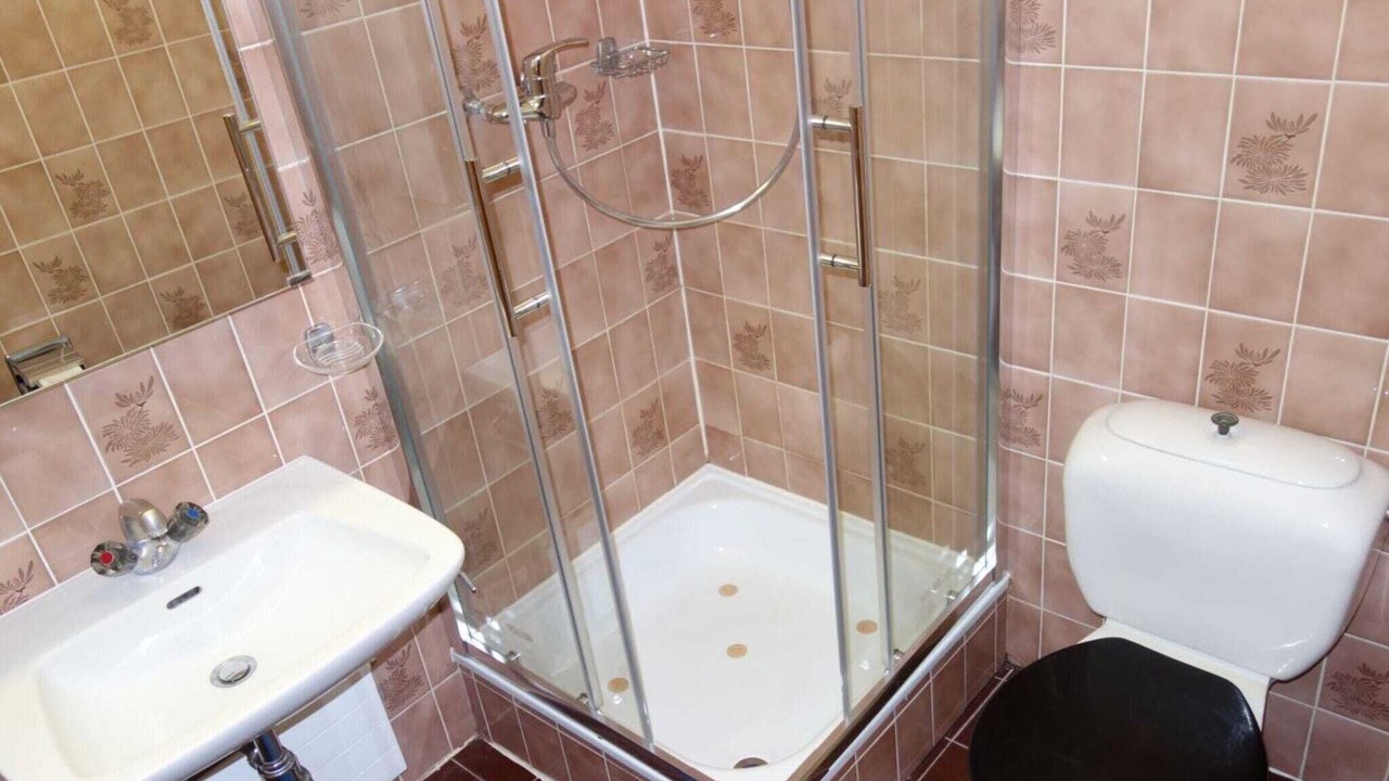 Photo of Bathroom in Salins
