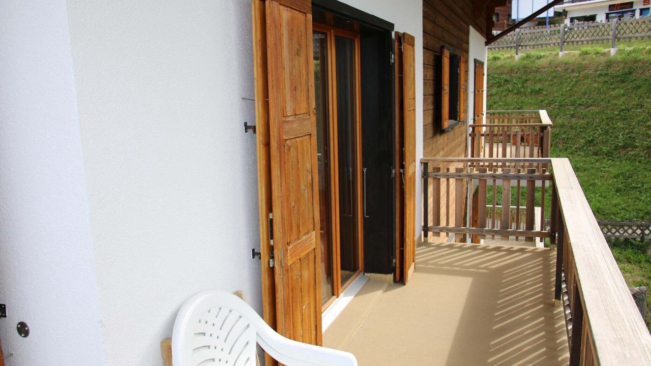 Photo of Patio Balcony in Salins
