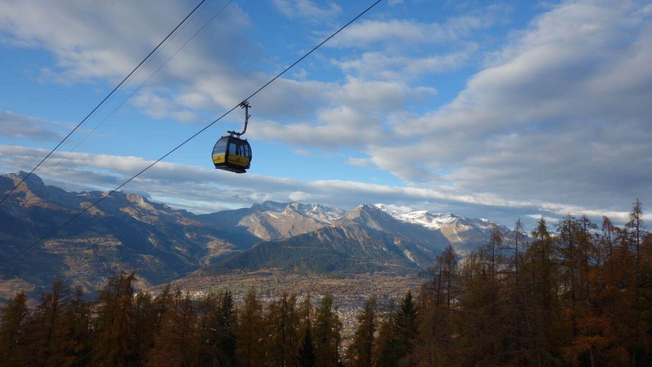 Photo of Others in Sion
