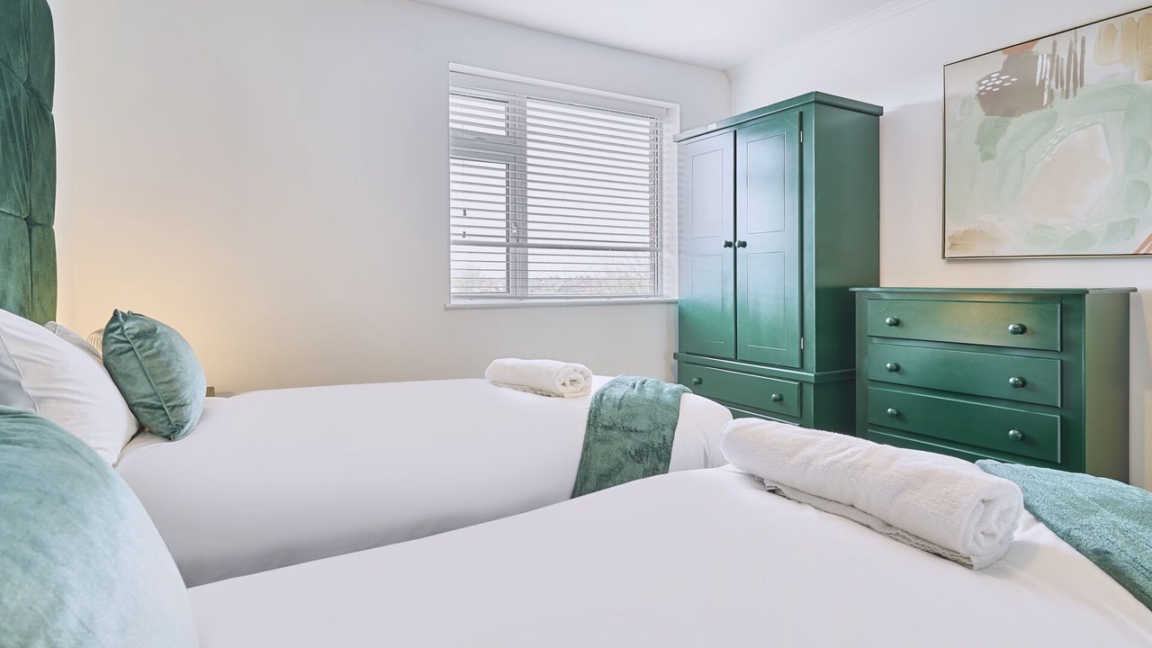 Photo of Others in Cribbs Causeway