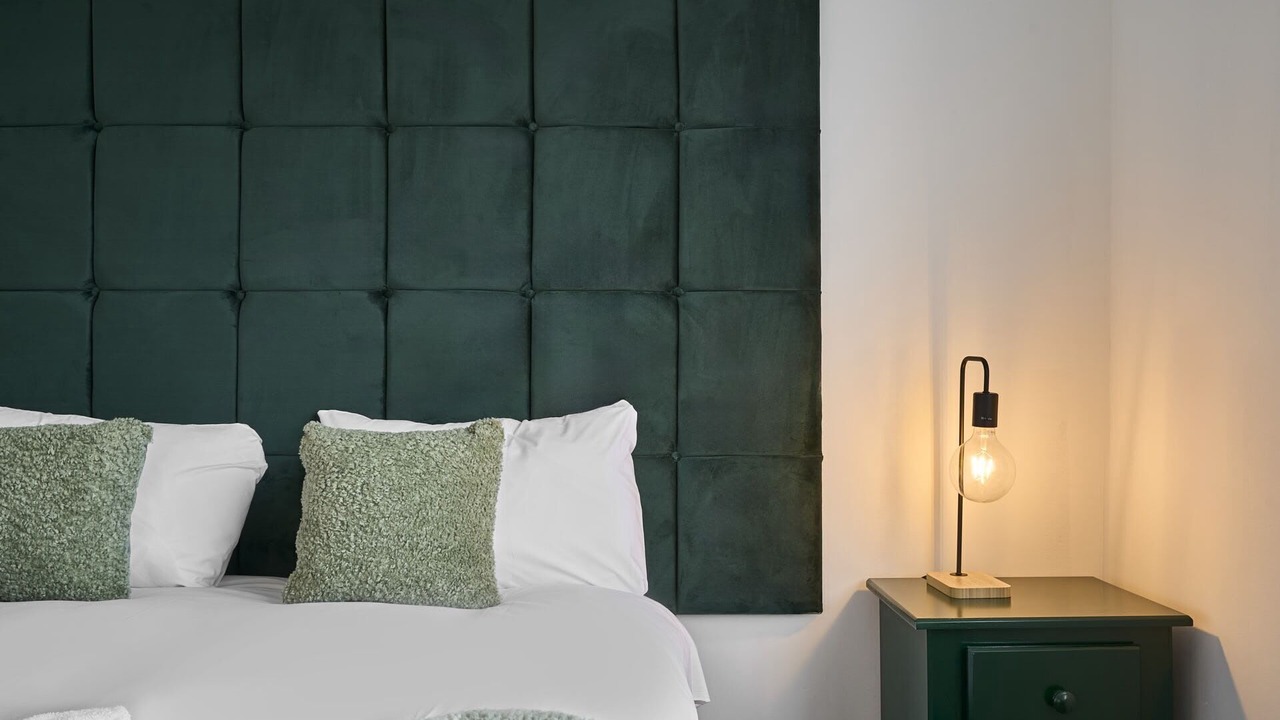 Photo of Others in Cribbs Causeway