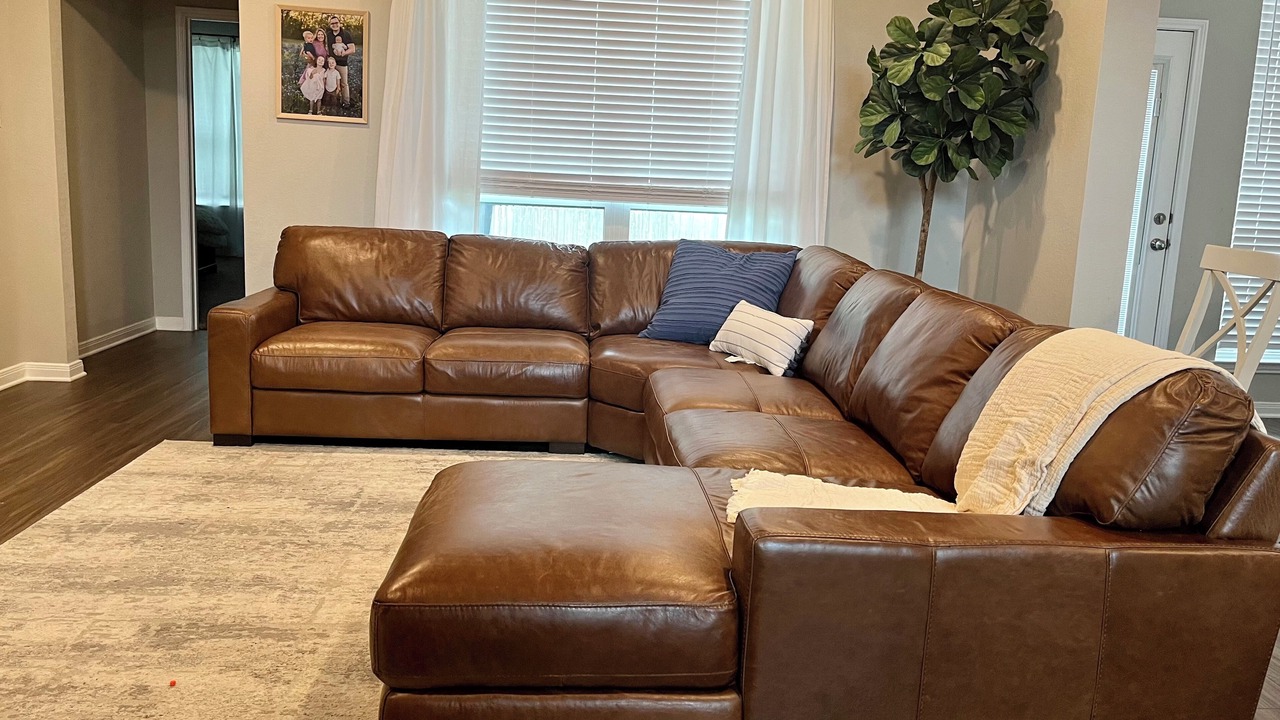 Photo of Livingroom in College Station