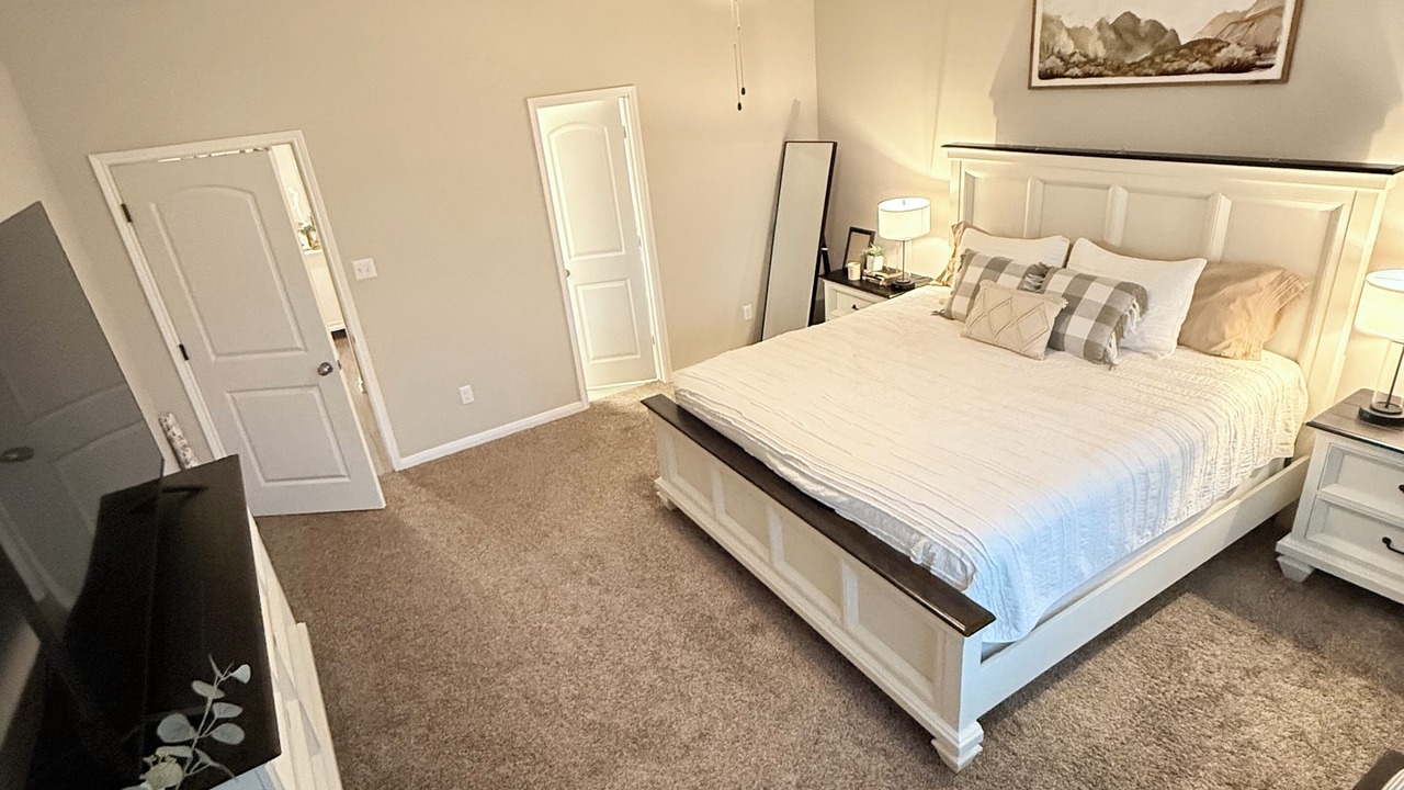 Photo of Bedroom in College Station