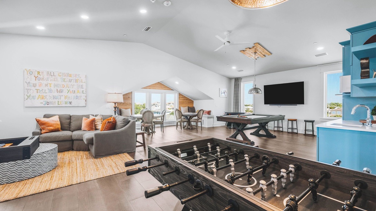 Photo of Bedroom in Hollywood Beach