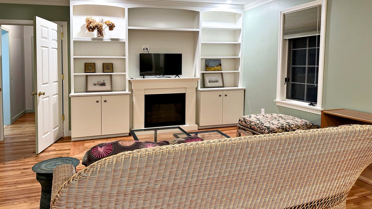 Photo of Livingroom in North Kingstown