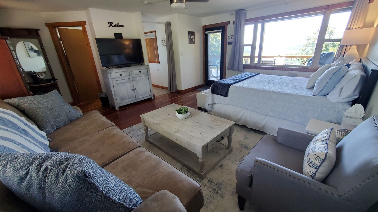 Photo of Bedroom in Sylvan Shores