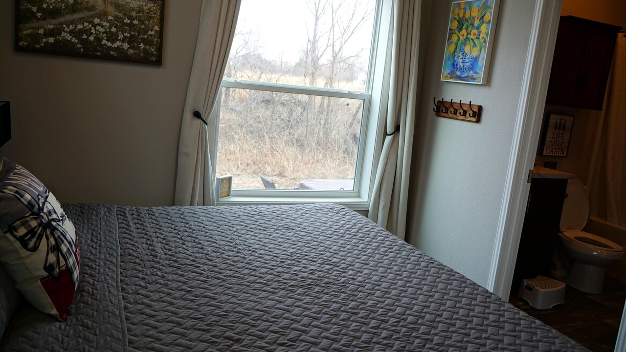 Photo of Bedroom in Maple Hill