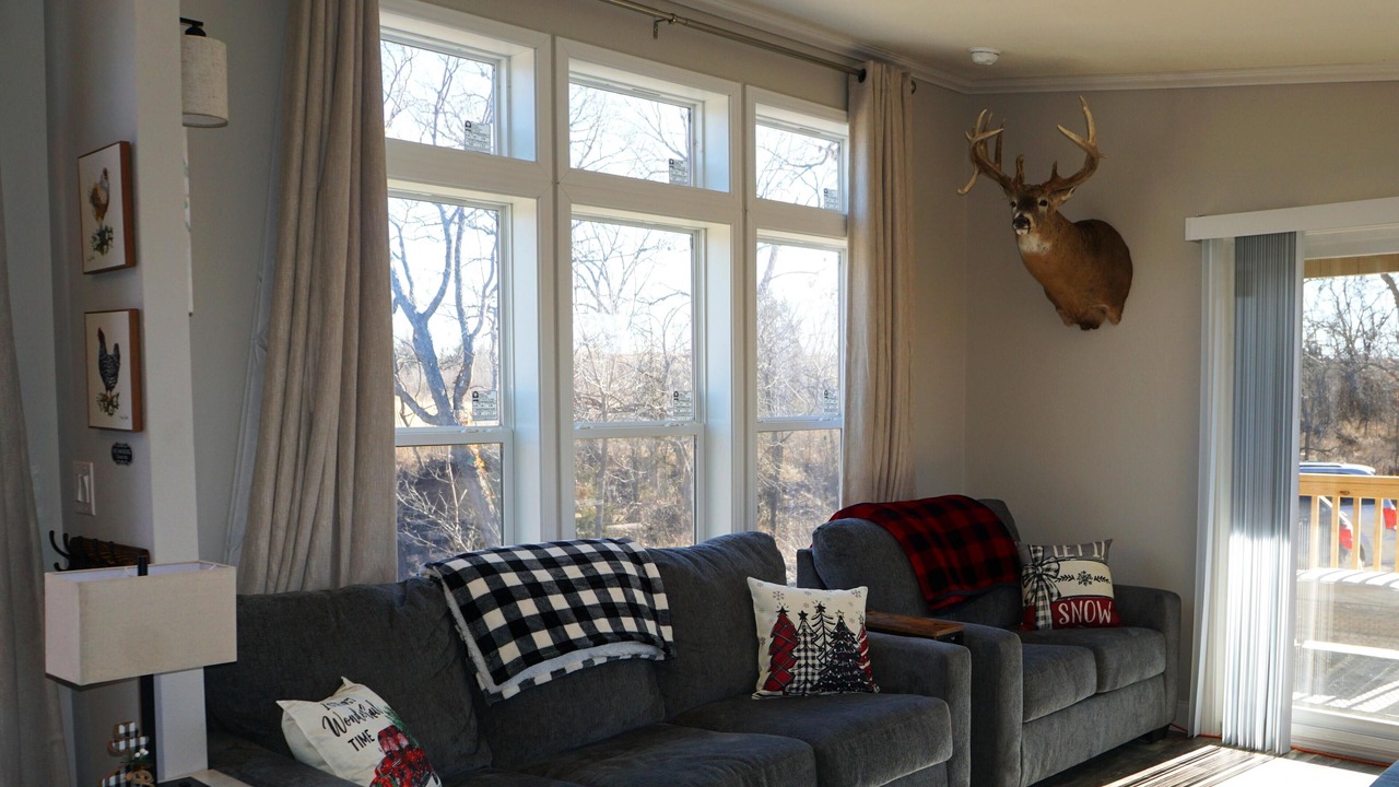 Photo of Livingroom in Maple Hill