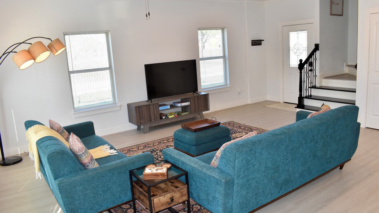 Photo of Livingroom in Northeast Houston