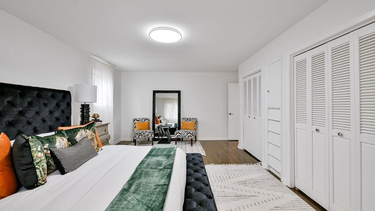 Photo of Bedroom in Tuxedo