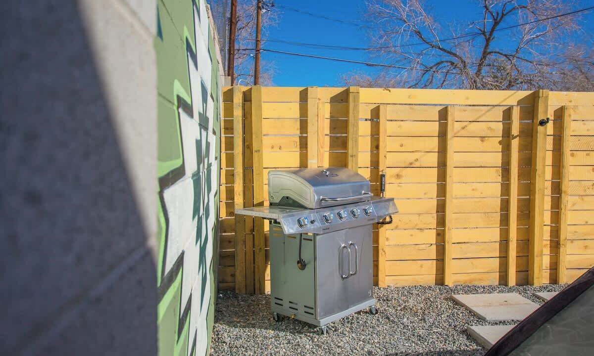 Photo of Outdoor in South Broadway
