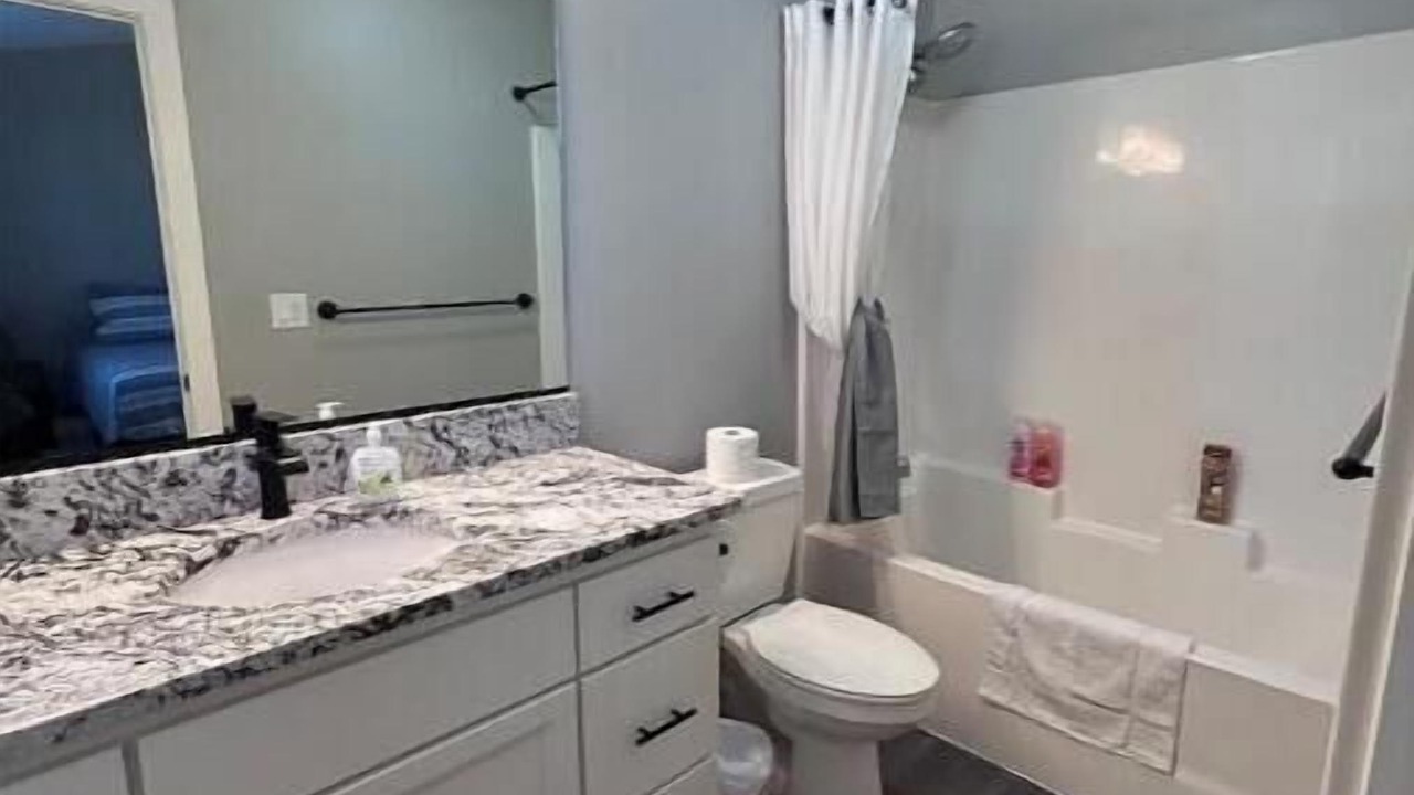 Photo of Bathroom in Idaho Falls