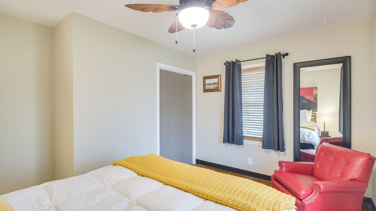 Photo of Bedroom in Rock Falls
