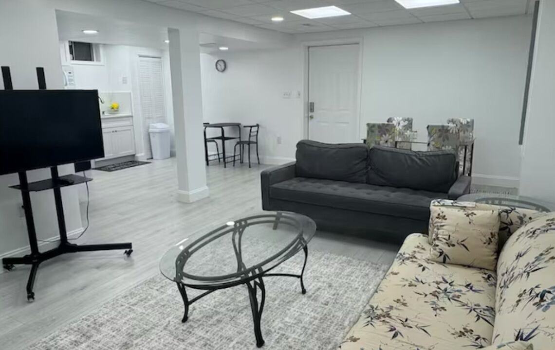 Photo of Livingroom in Elkridge