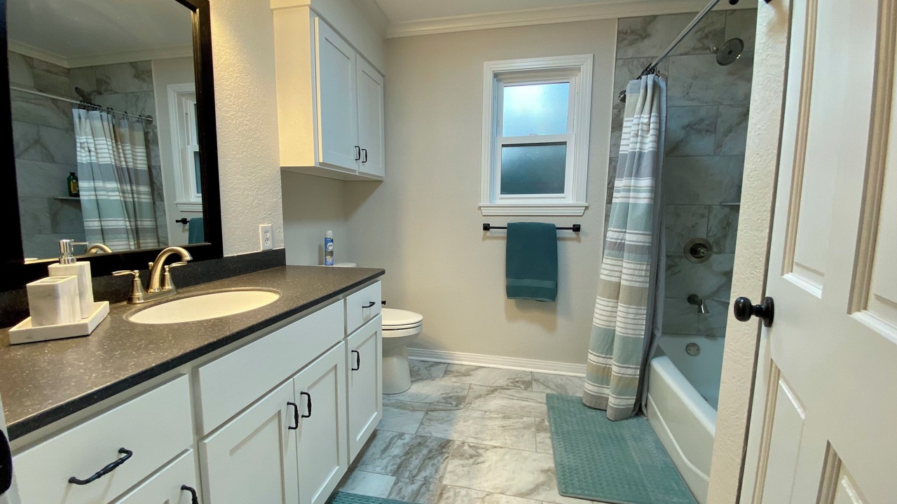 Photo of Bathroom in Carthage