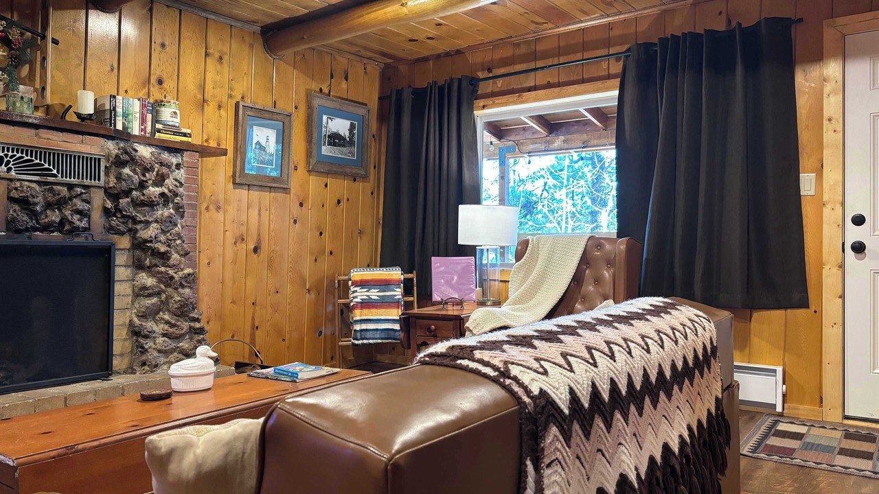 Photo of Livingroom in Greer