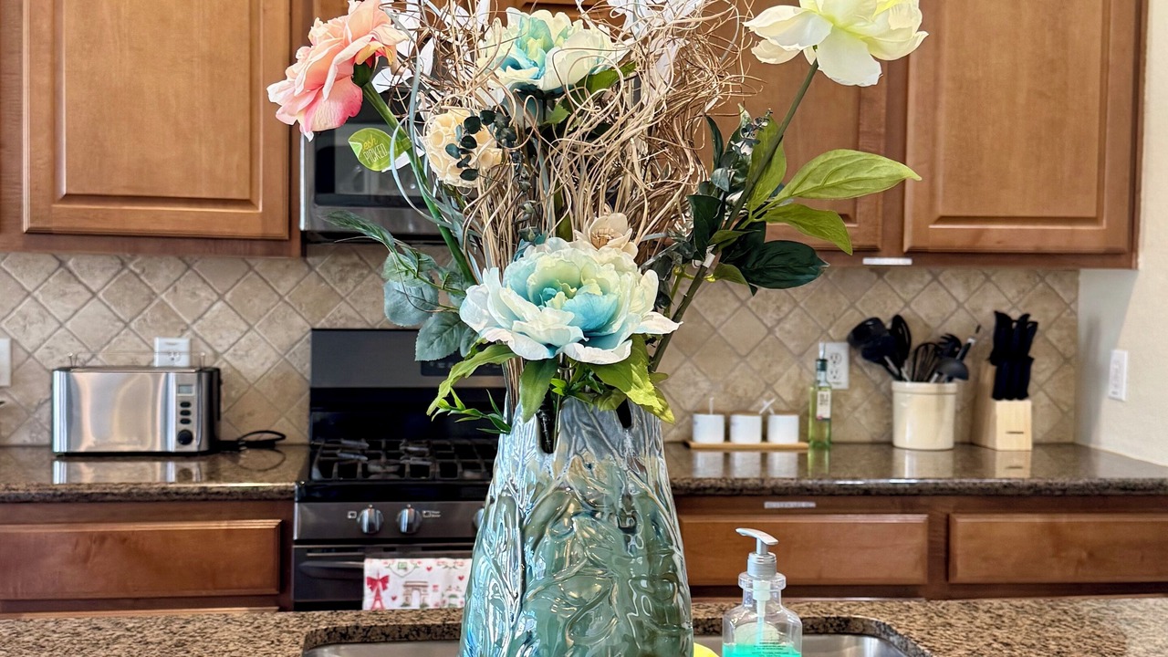 Photo of Kitchen in Spring