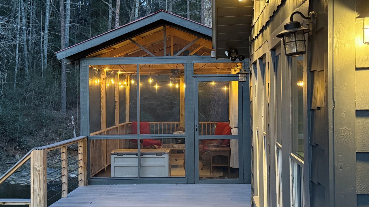 Photo of Outdoor in Cashes Valley