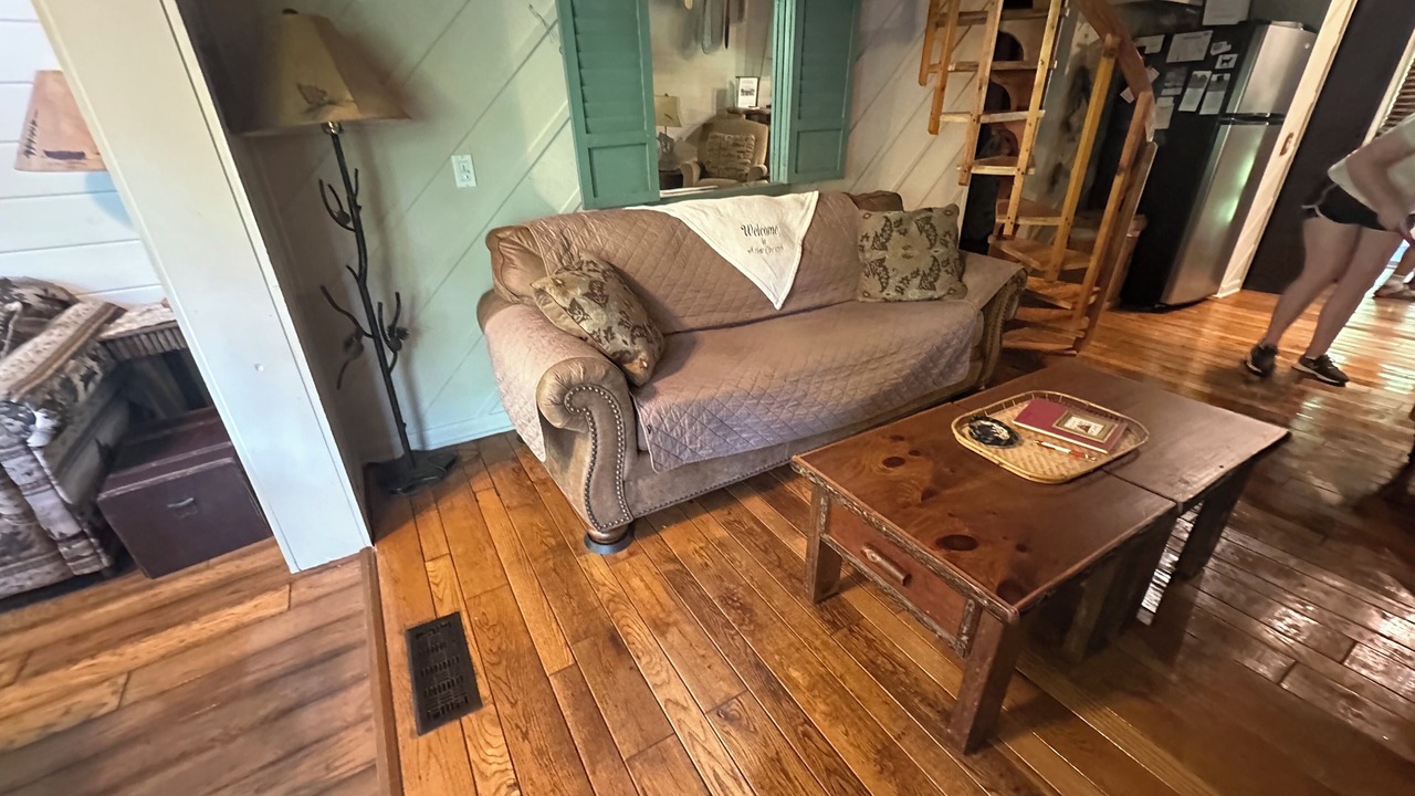 Photo of Livingroom in Cashes Valley