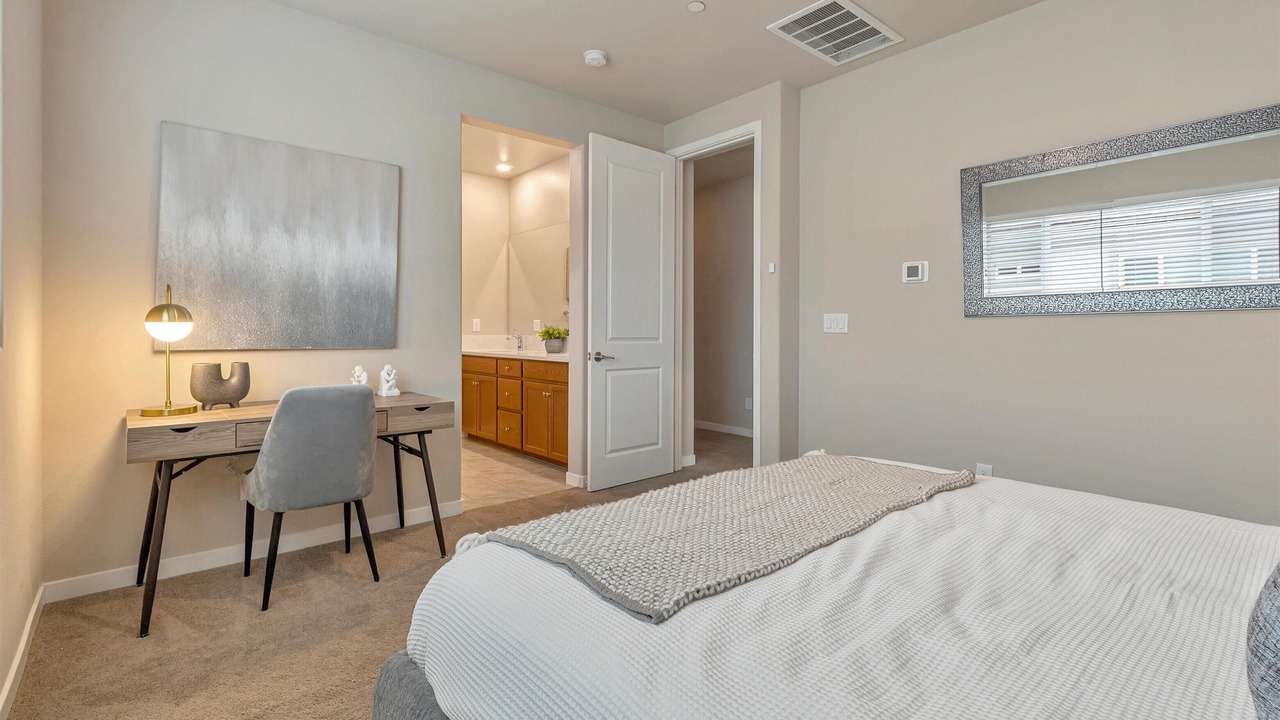 Photo of Bedroom in North Natomas