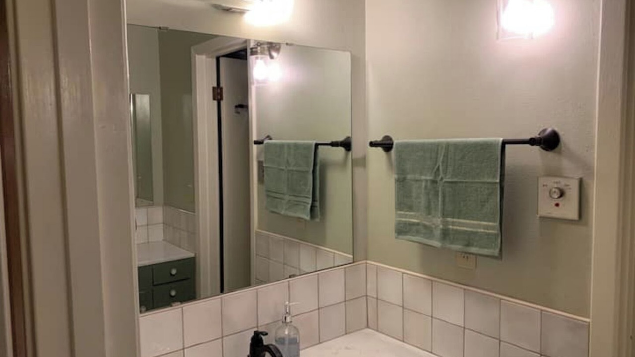 Photo of Bathroom in Grapeland