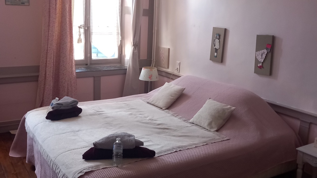 Photo of Bedroom in Gondrecourt-le-Chateau