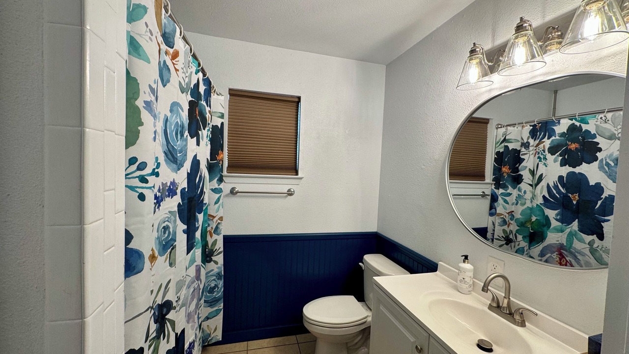 Photo of Bathroom in Brady