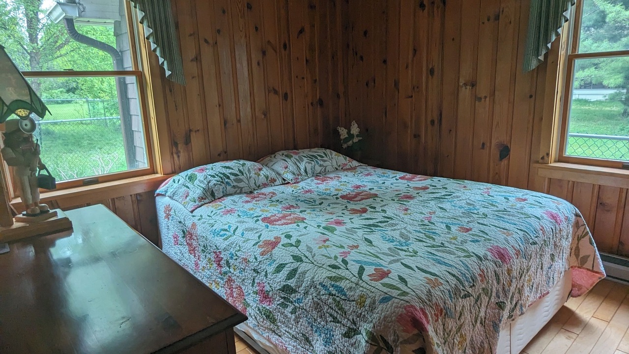 Photo of Bedroom in Isle La Motte