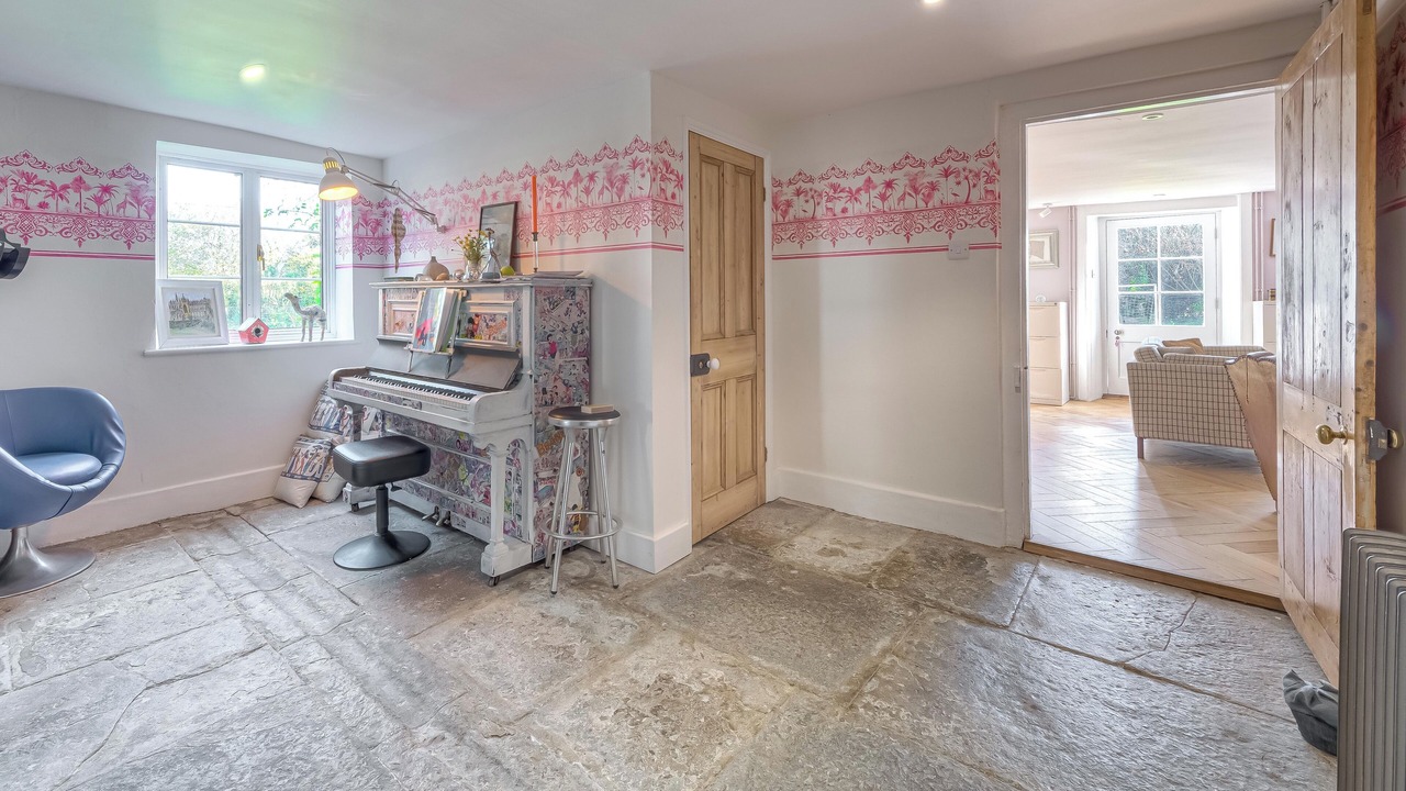 Photo of Others in Gillingham