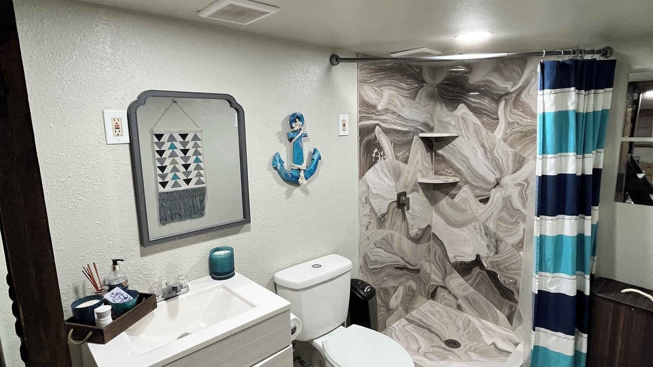 Photo of Bathroom in Brazoria