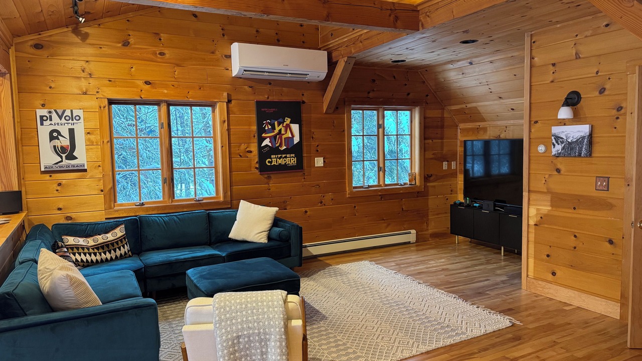 Photo of Livingroom in Carrabassett Valley