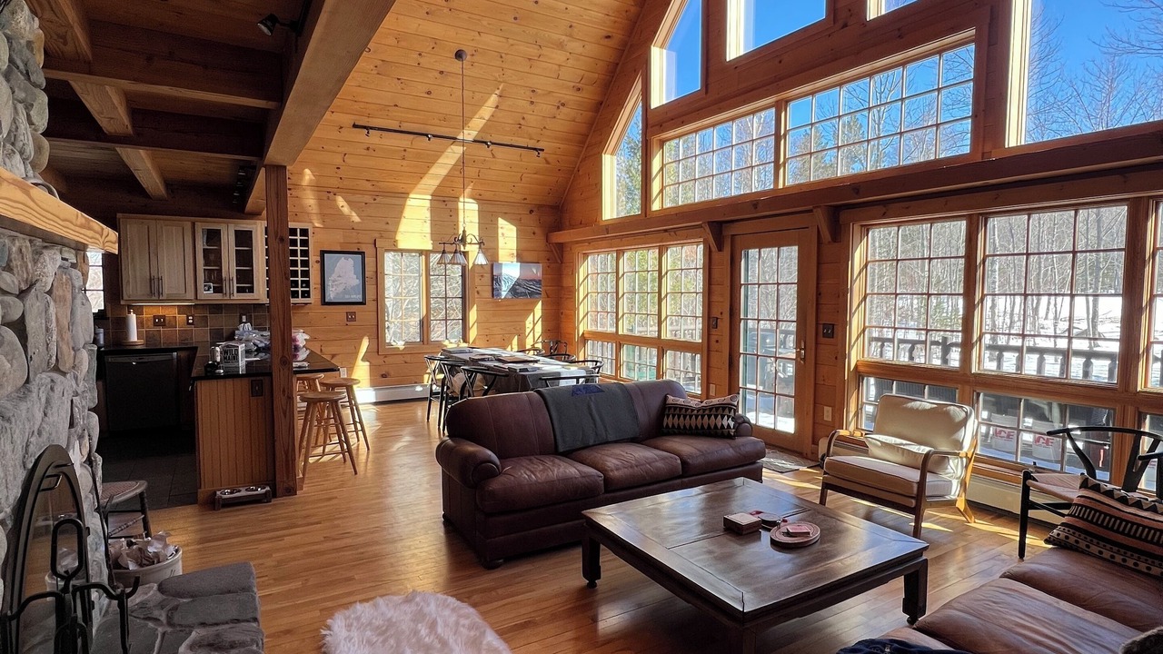 Photo of Livingroom in Carrabassett Valley