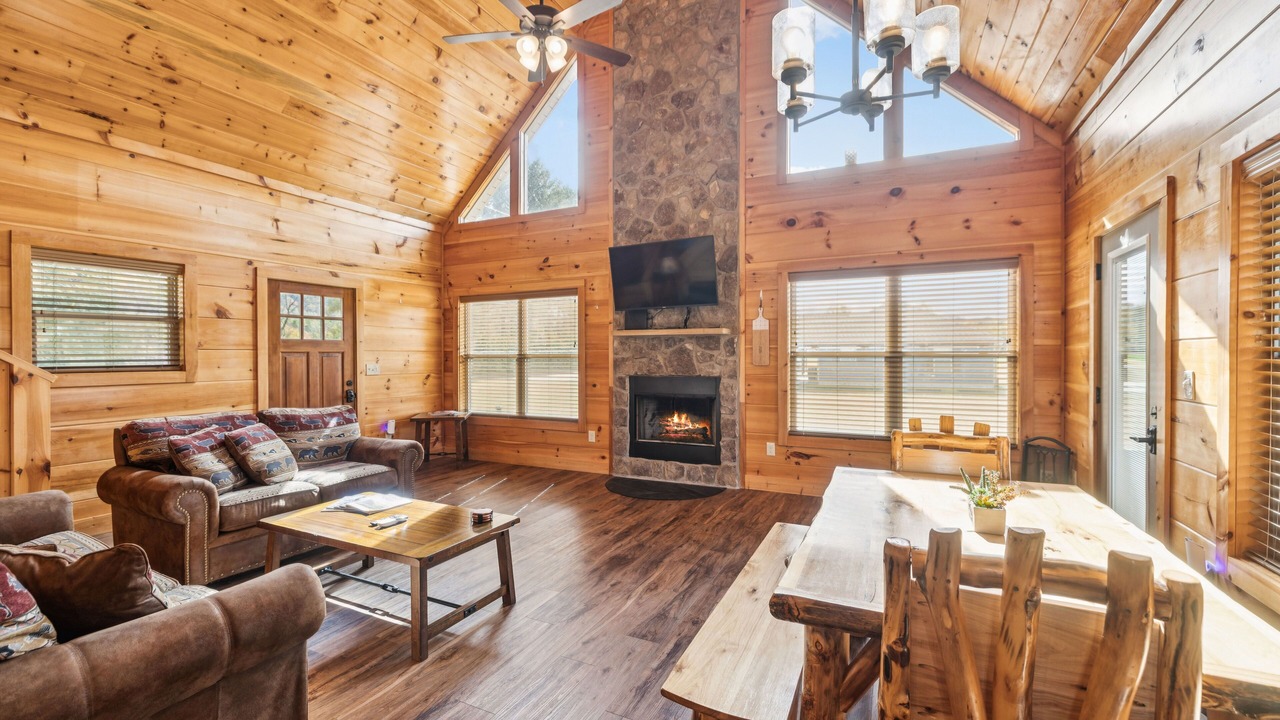 Photo of Livingroom in Cosby