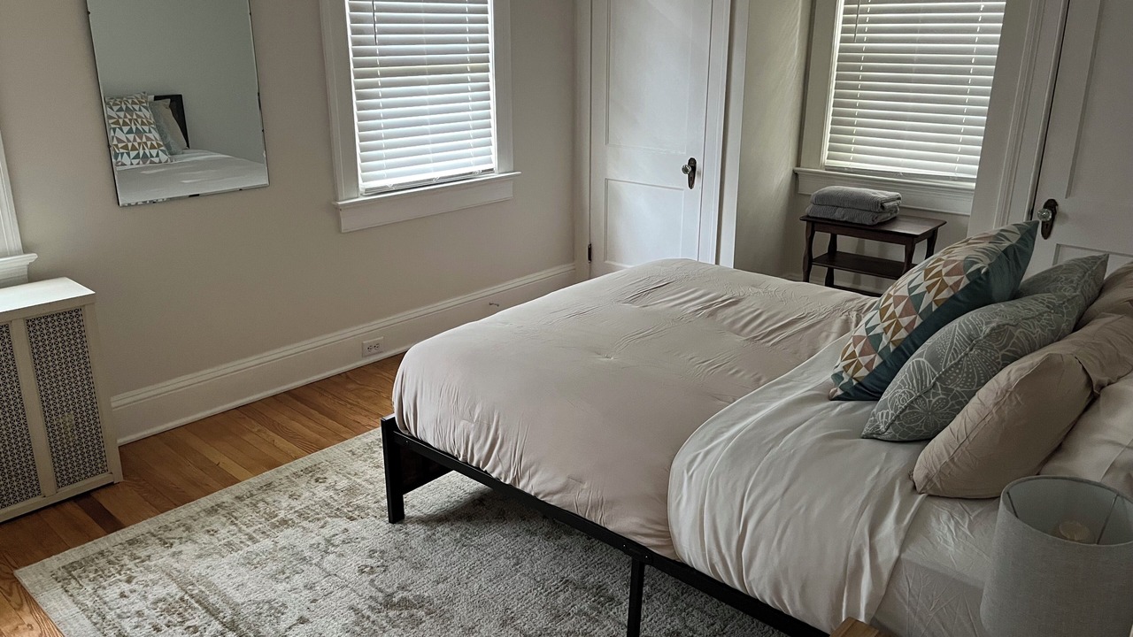 Photo of Bedroom in Lynchburg