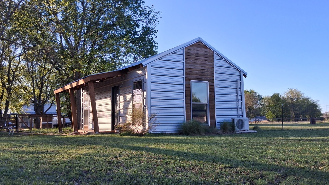Photo of Outdoor in Noble
