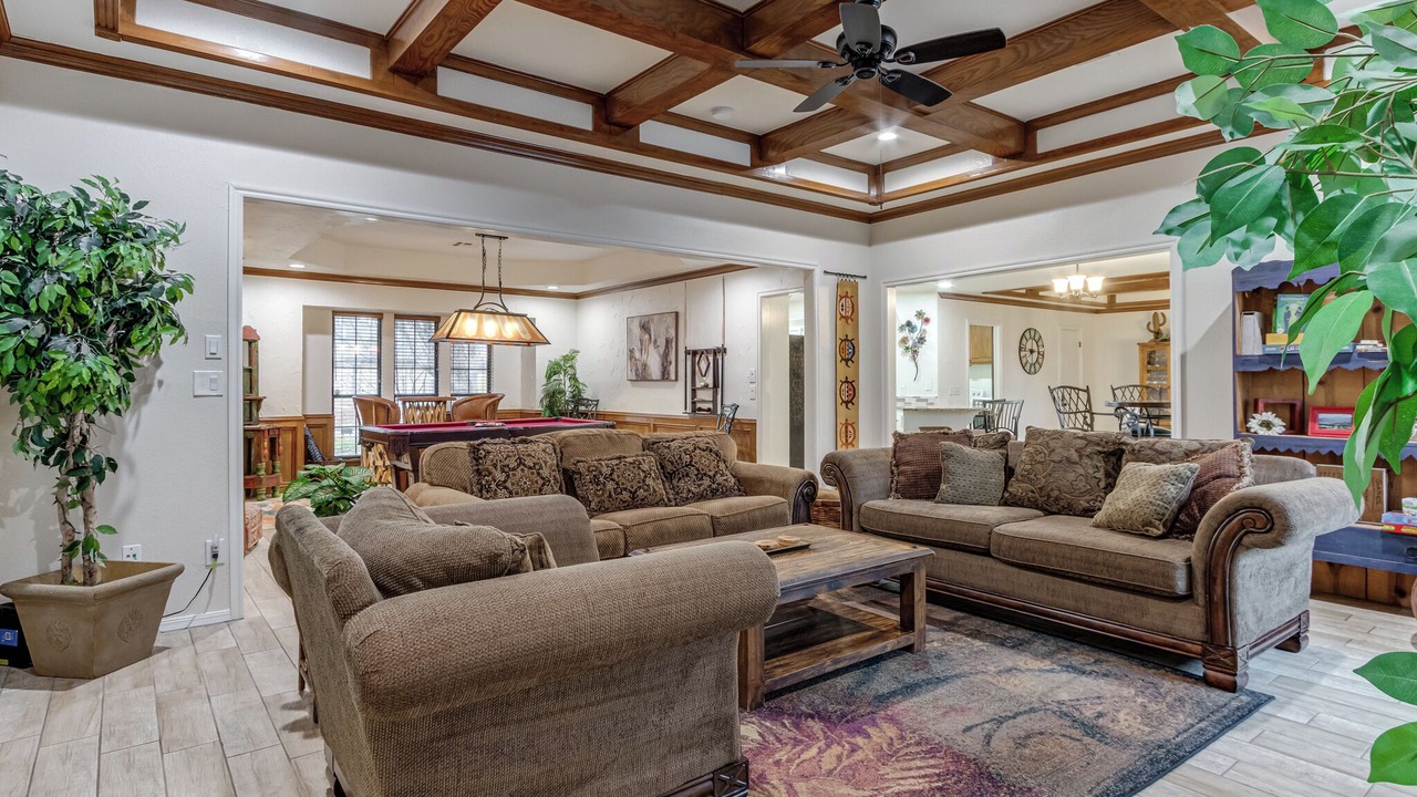 Photo of Livingroom in Edmond