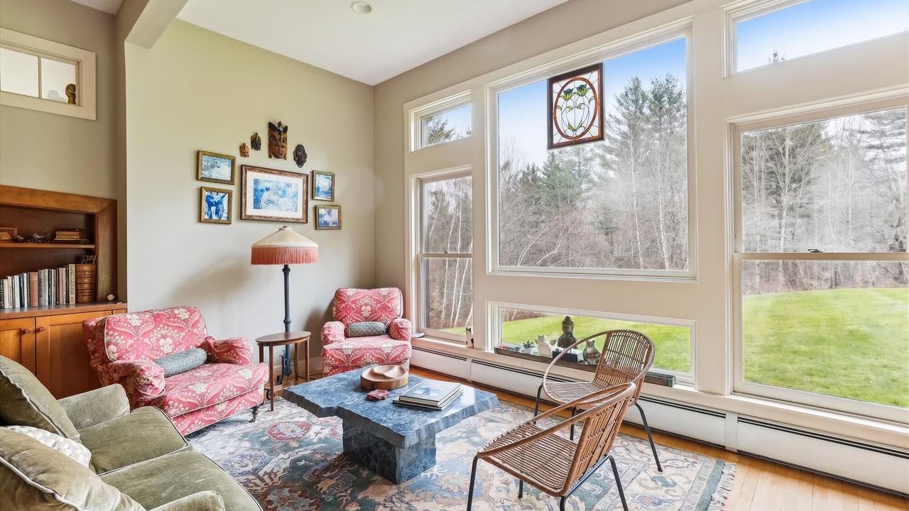 Photo of Livingroom in Stowe Hollow