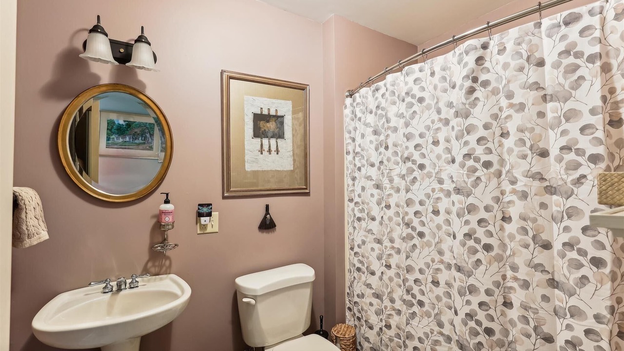 Photo of Bathroom in Stowe Hollow