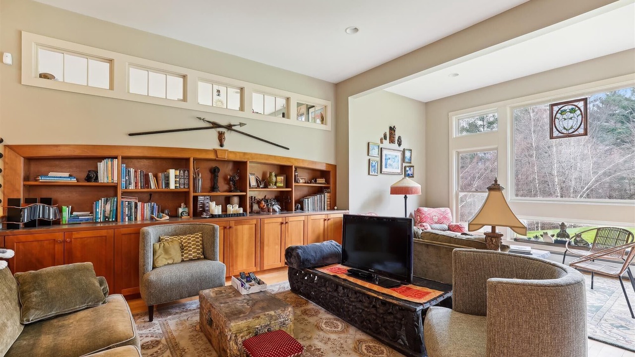 Photo of Livingroom in Stowe Hollow