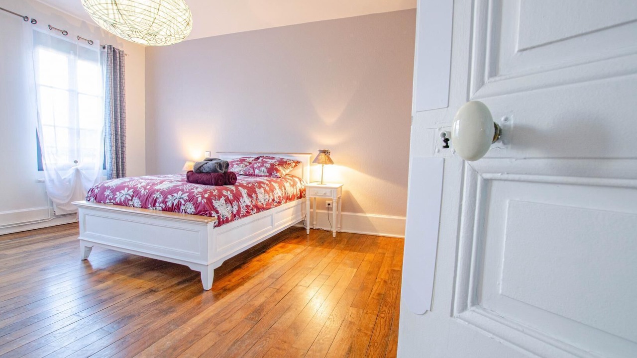 Photo of Bedroom in Ervy-le-Chatel