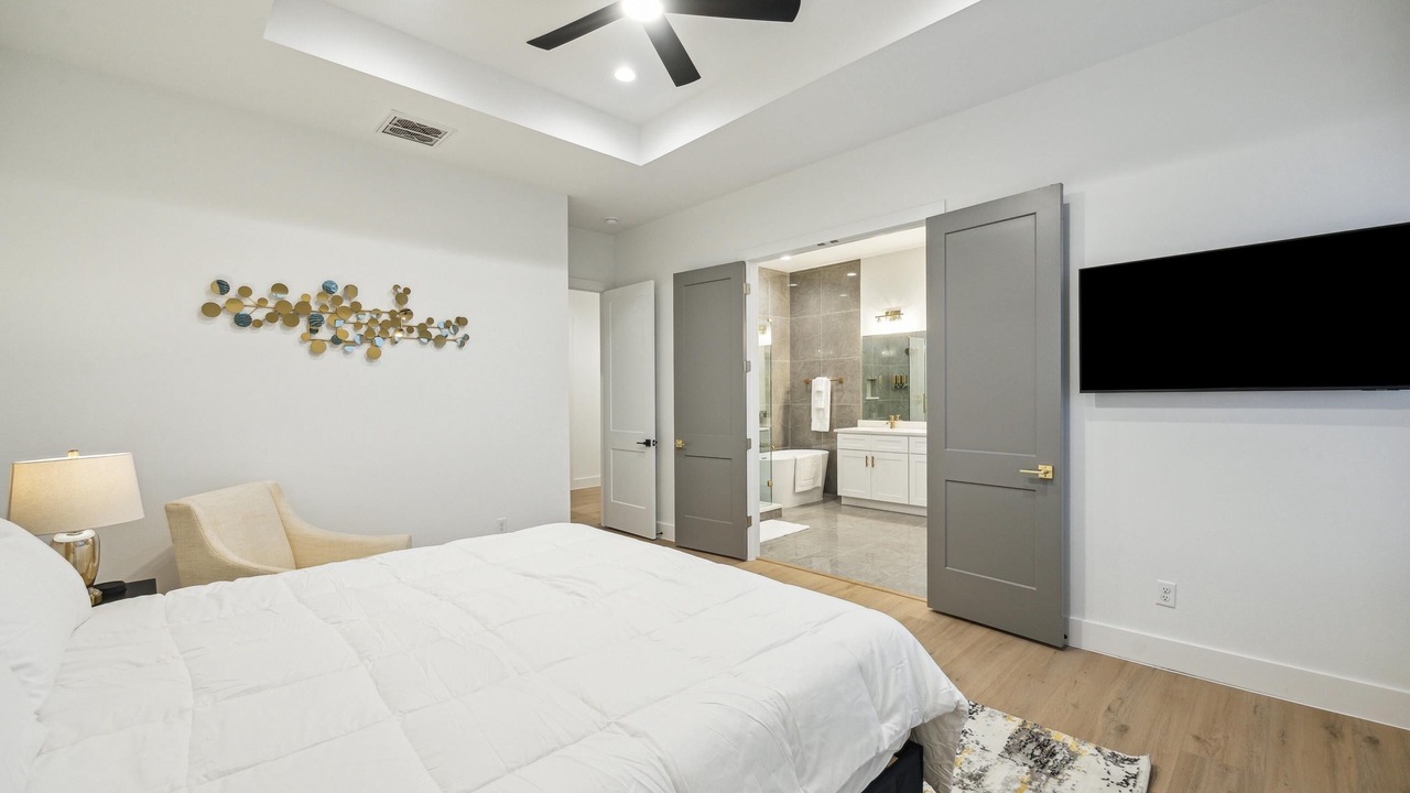 Photo of Bedroom in South Central Houston