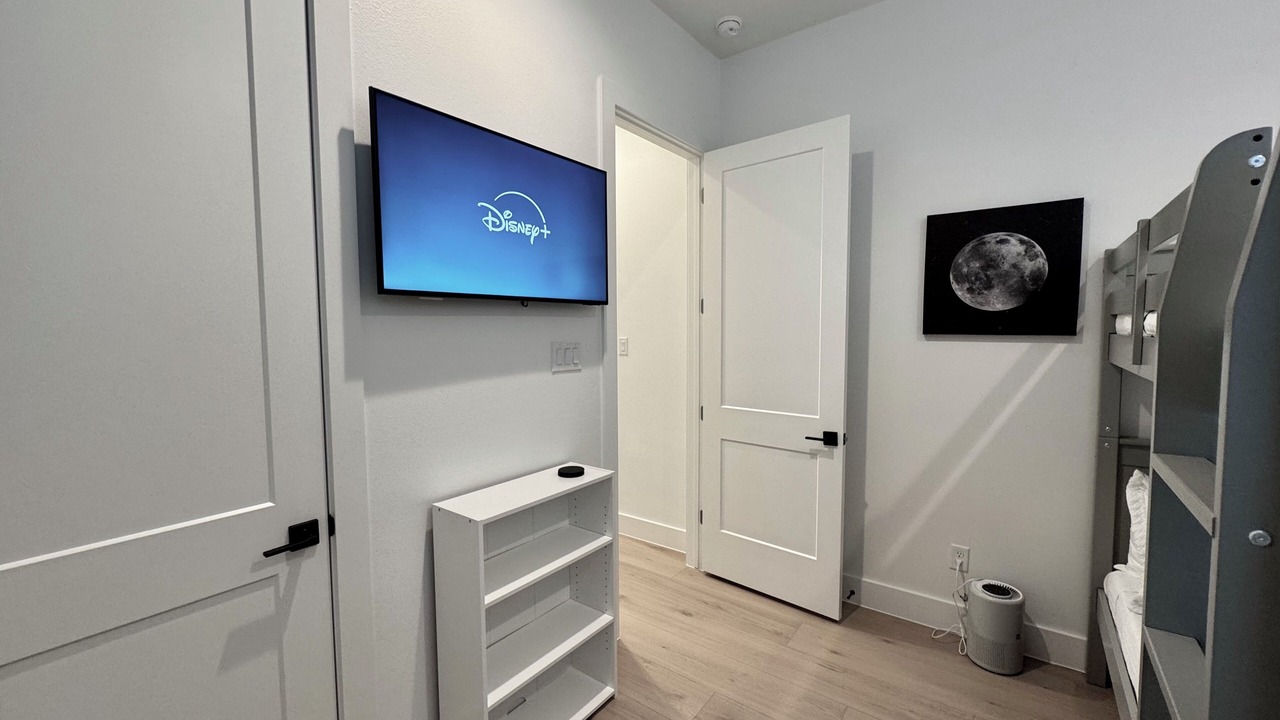 Photo of Bedroom in South Central Houston