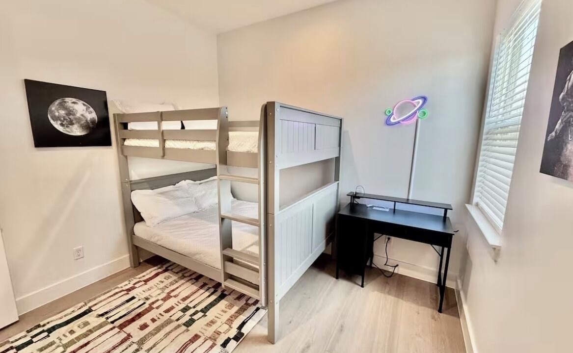 Photo of Bedroom in South Central Houston