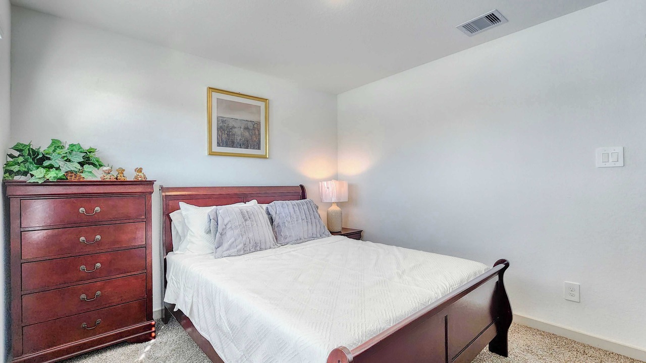 Photo of Bedroom in Barker