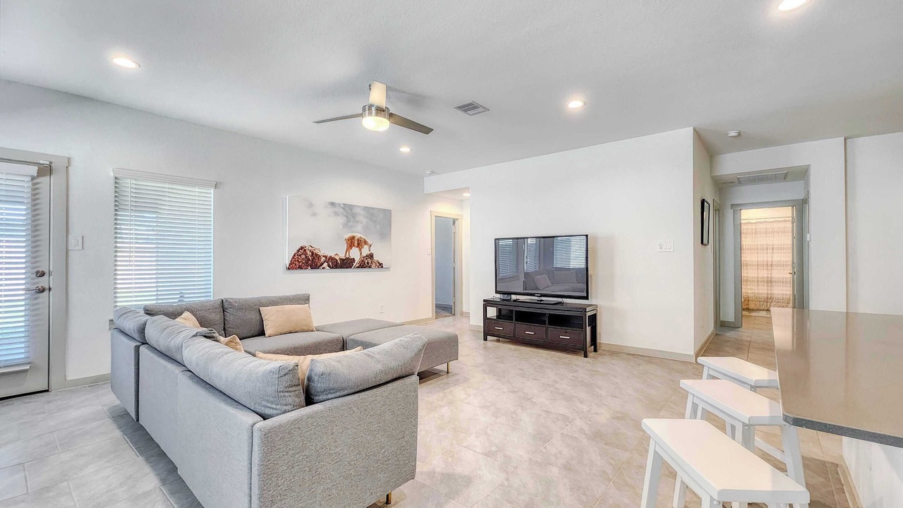 Photo of Livingroom in Barker