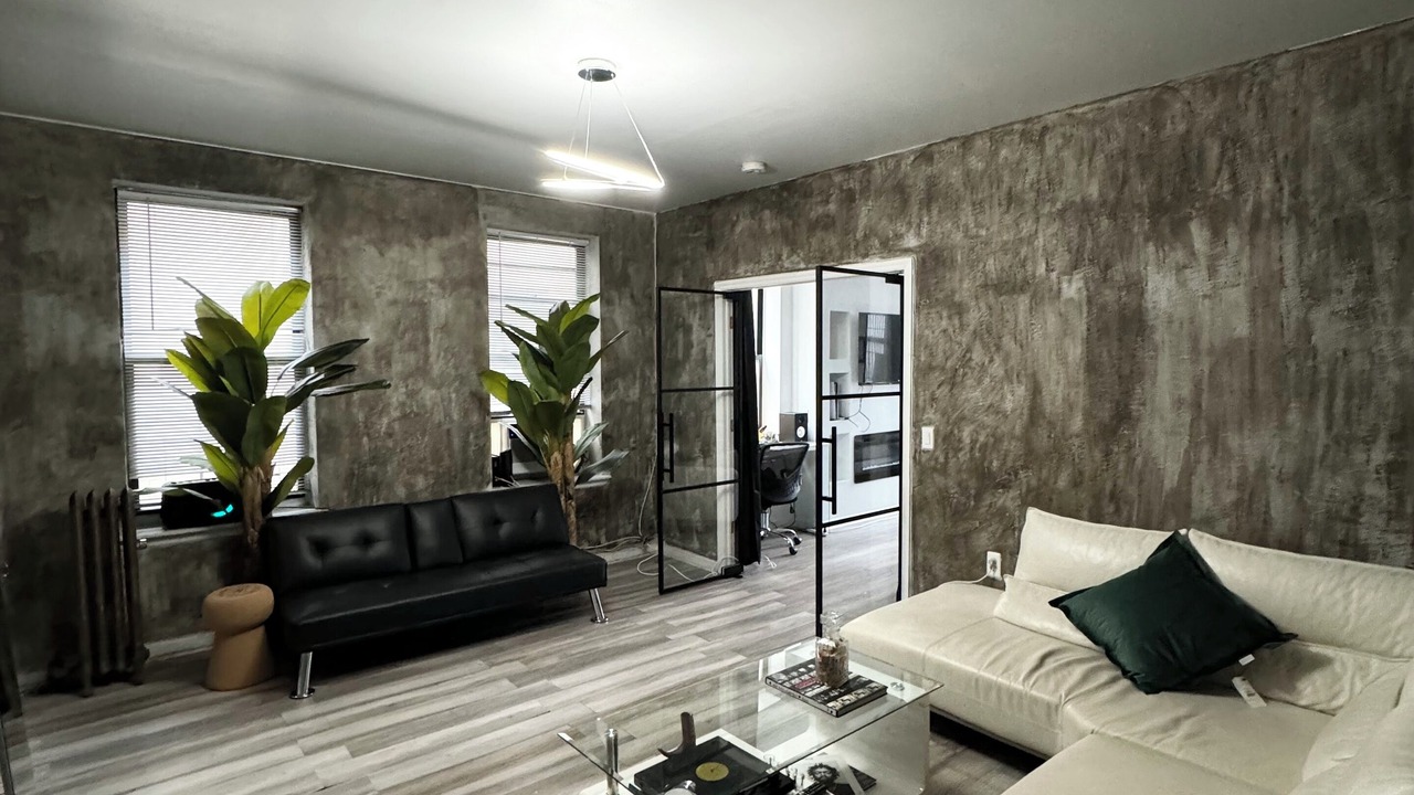 Photo of Livingroom in Central Park North