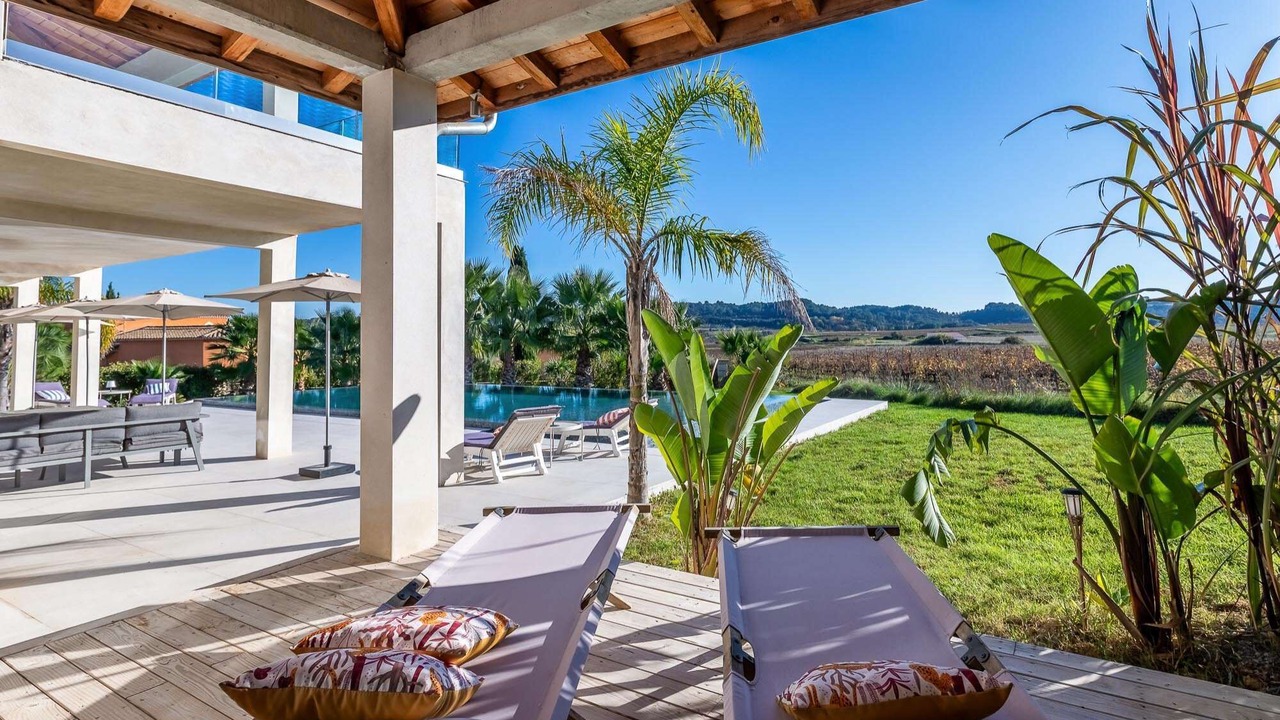 Photo of Patio Balcony in Plaissan